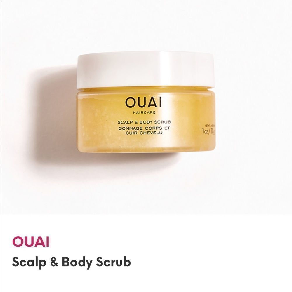 OUAI
Scalp & Body Scrub size sample deluxe 30mg plus Ipsy drawstring bag